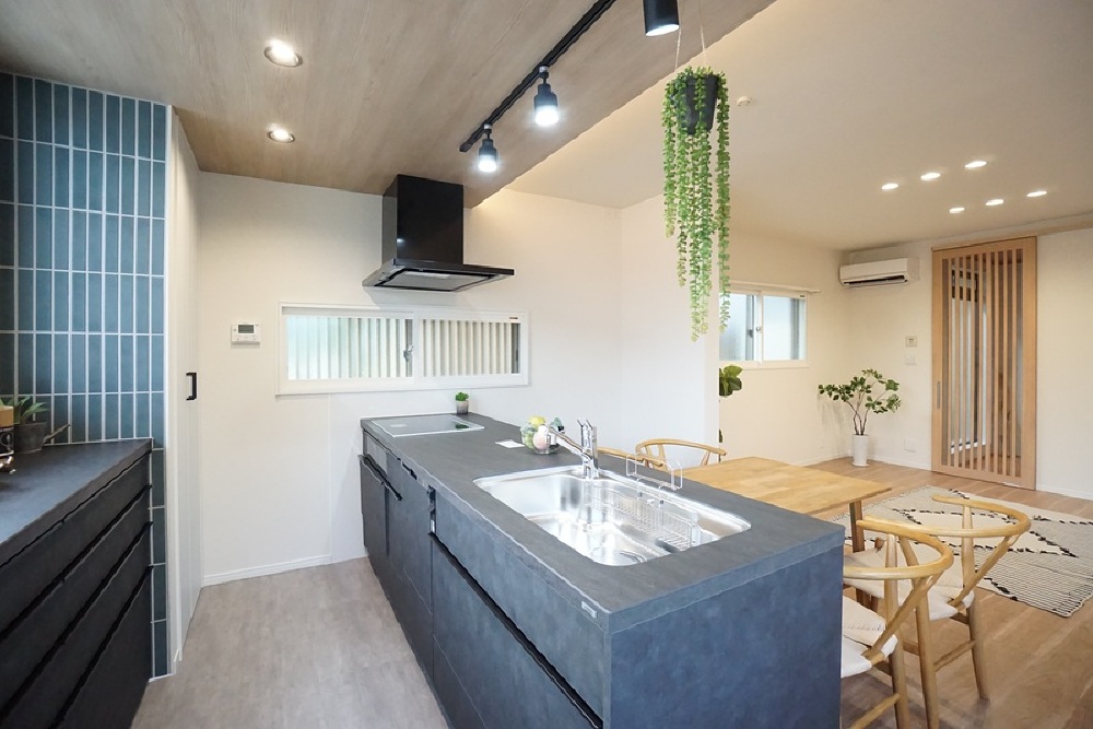 ブルーのキッチン