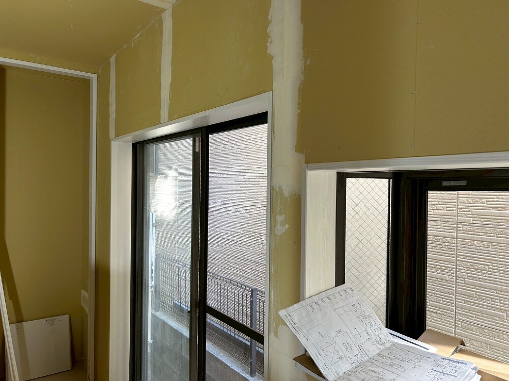 【内装工事】パテ処理