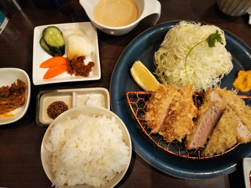 ひれかつ定食